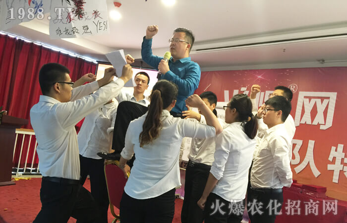 滾蛋吧!“死穴君”
