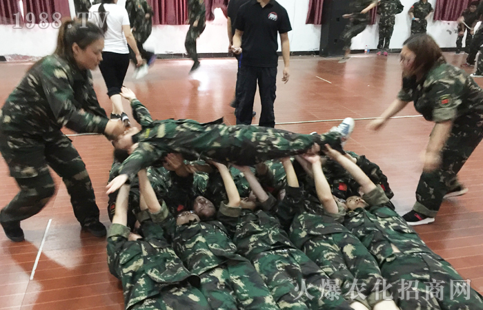 轉(zhuǎn)變觀念、端正態(tài)度,用心做好每一項工作!